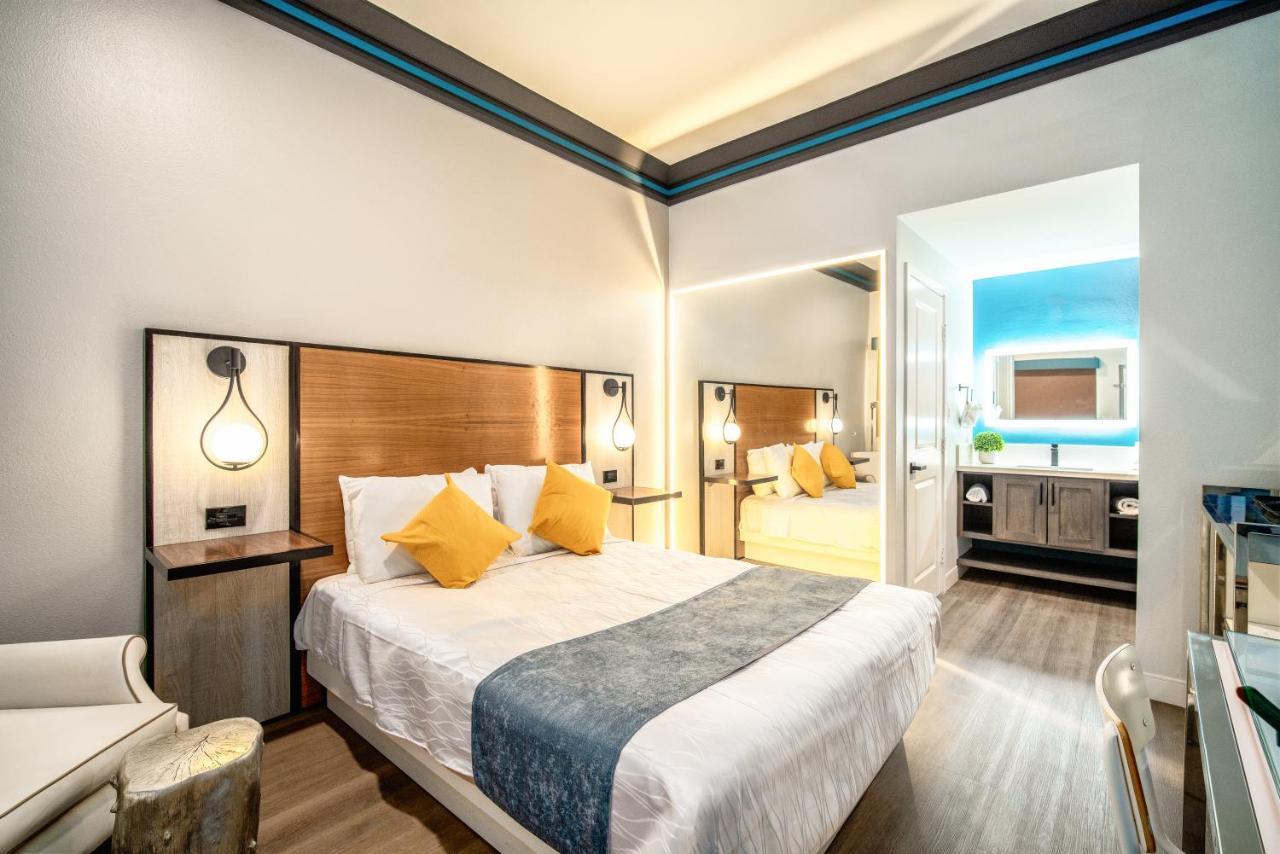 Aspire Inn Studios & Spas Bellflower Eksteriør billede