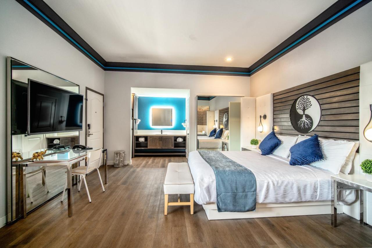 Aspire Inn Studios & Spas Bellflower Eksteriør billede